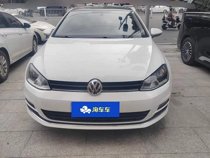 Volkswagen golf
