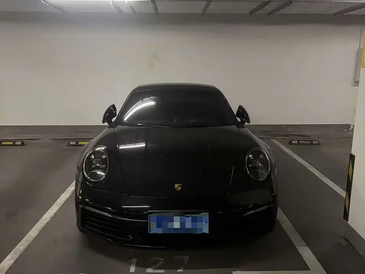 Porsche 911