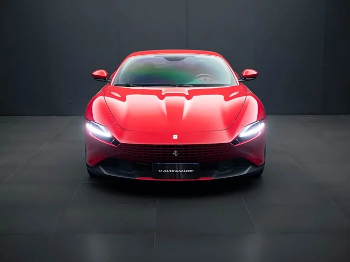 ferrari Roma