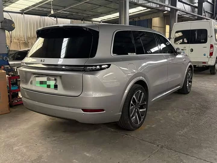 Li Ideal L9