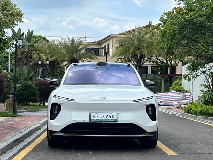 NIO EC6
