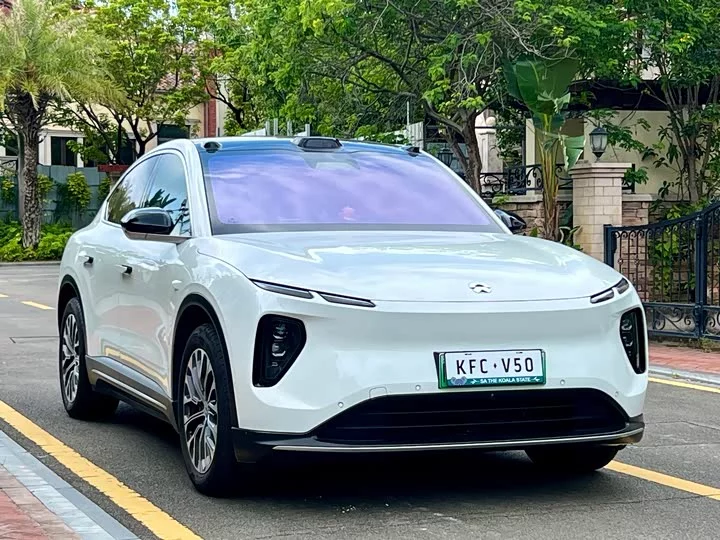 NIO EC6