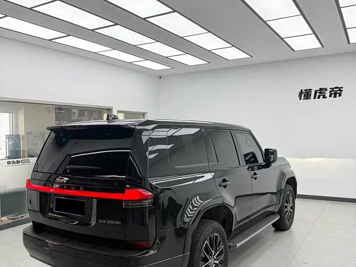 Lexus GX