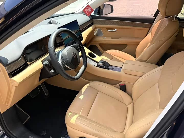 AITO Question Wenjie M5