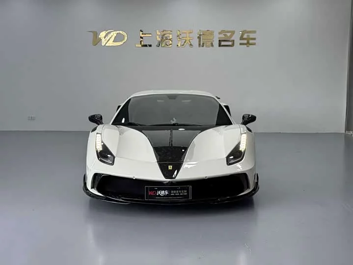 ferrari 488