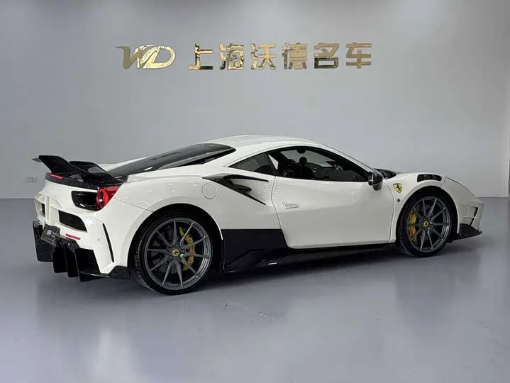 ferrari 488