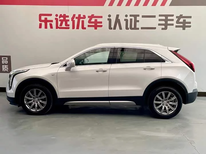 Cadillac XT4