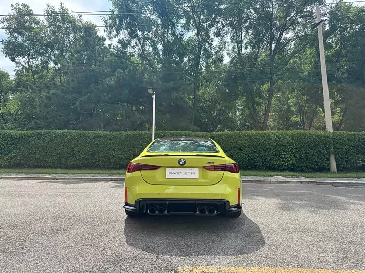 BMW M4