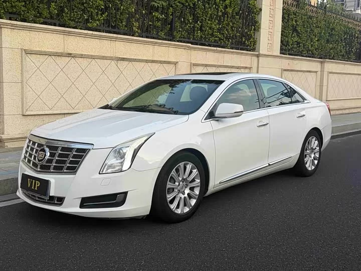 Cadillac XTS