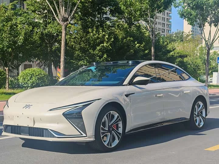 Zhiji L7