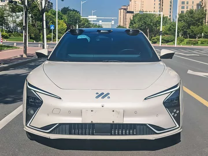Zhiji L7