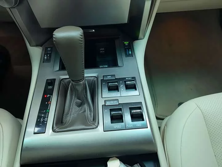 Lexus GX