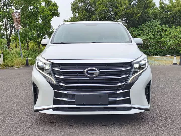 GAC Trumpchi M8