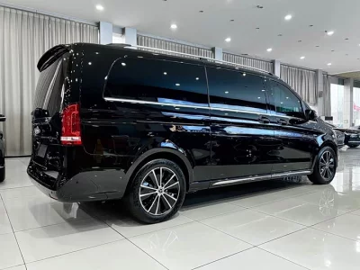 Mercedes-Benz Class V