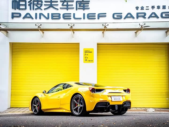 ferrari 488