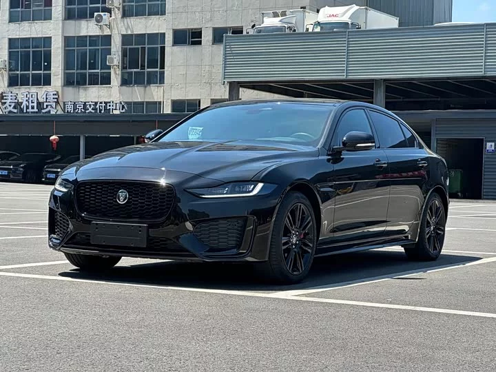 Jaguar XEL