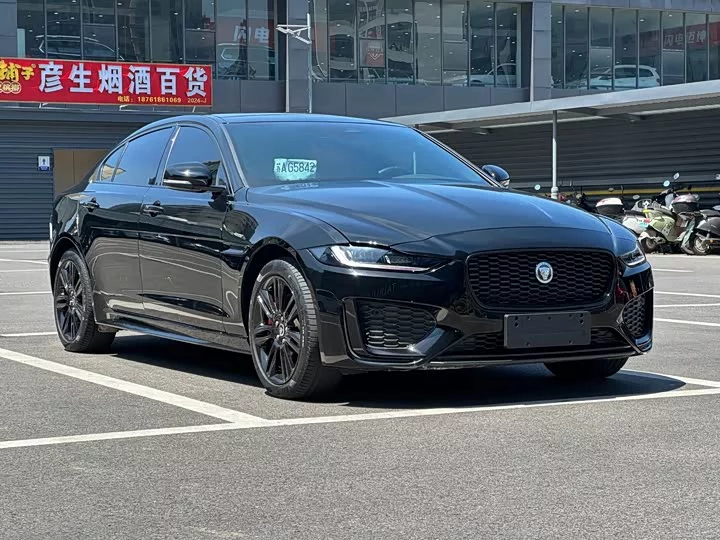 Jaguar XEL