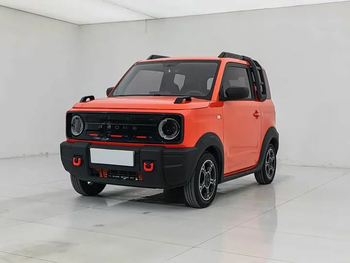 Geely panda