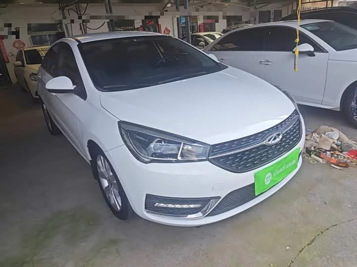 Chery Arrizo 5
