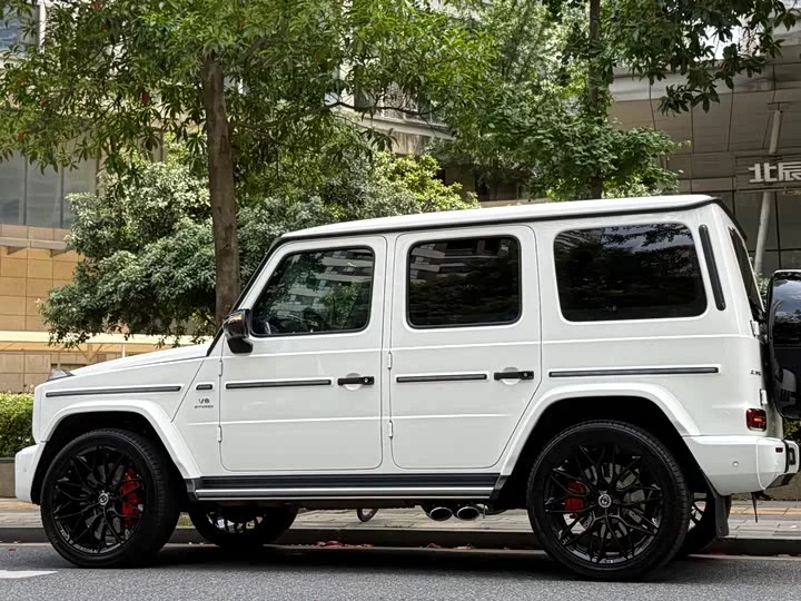 Mercedes-Benz G-rated