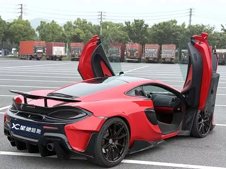 McLaren 570