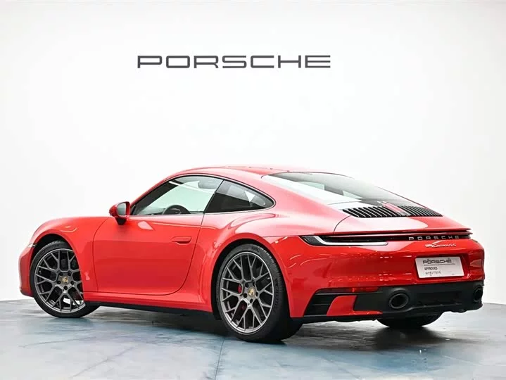 Porsche 911