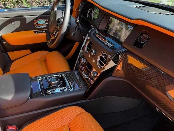 Rolls Royce Cullinan