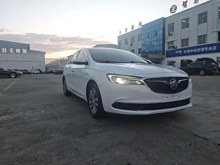 Buick Yinglang