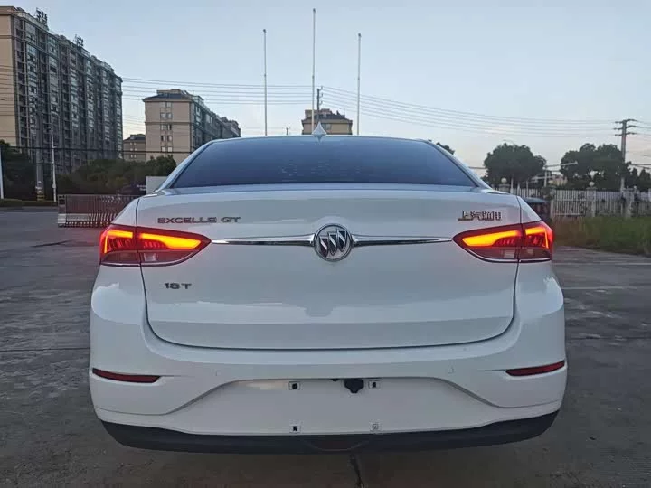 Buick Yinglang