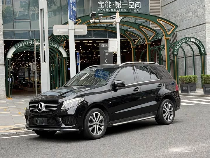Mercedes-Benz GLE (Imported)