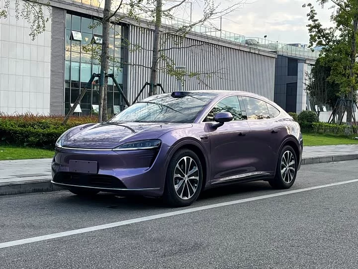 Luxeed R7