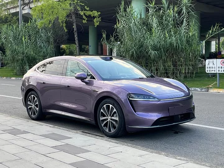 Luxeed R7