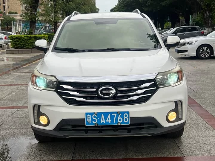 GAC Trumpchi GS4