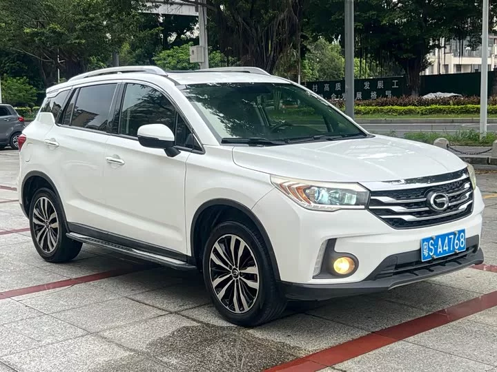 GAC Trumpchi GS4