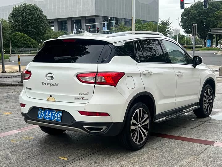 GAC Trumpchi GS4