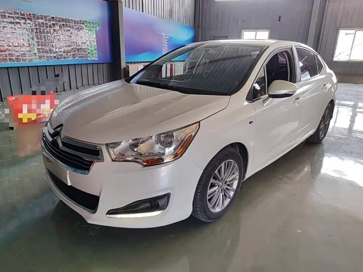 Citroën C4L