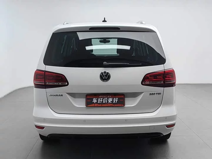 Volkswagen Sharon