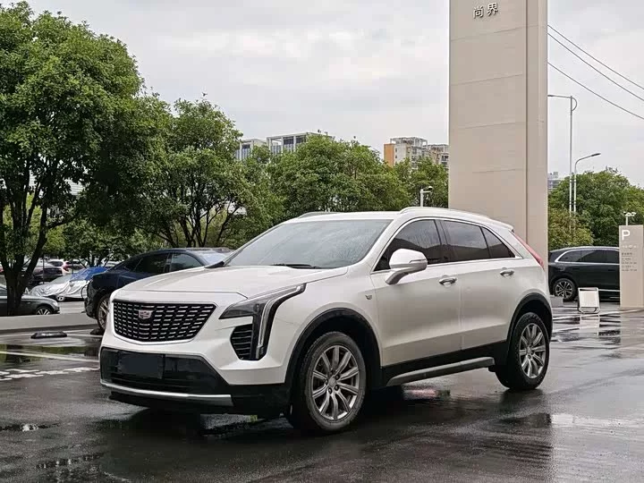 Cadillac XT4