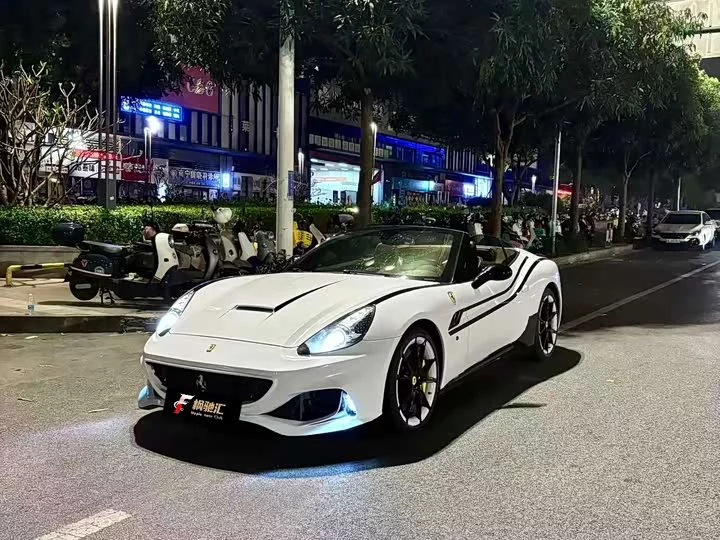 ferrari California T
