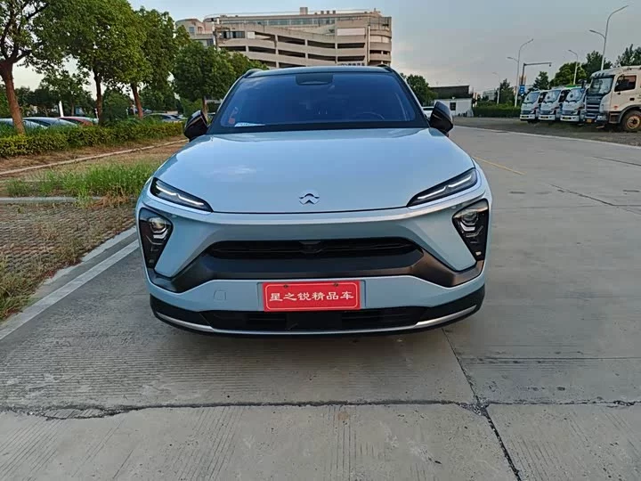 NIO ES6