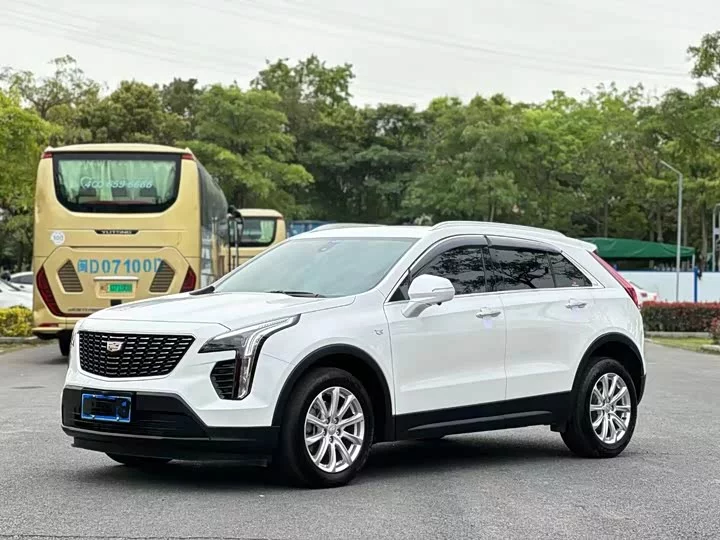 Cadillac XT4