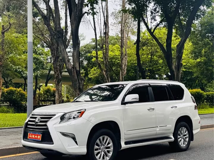 Lexus GX