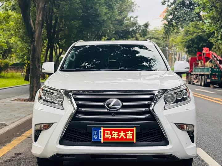 Lexus GX