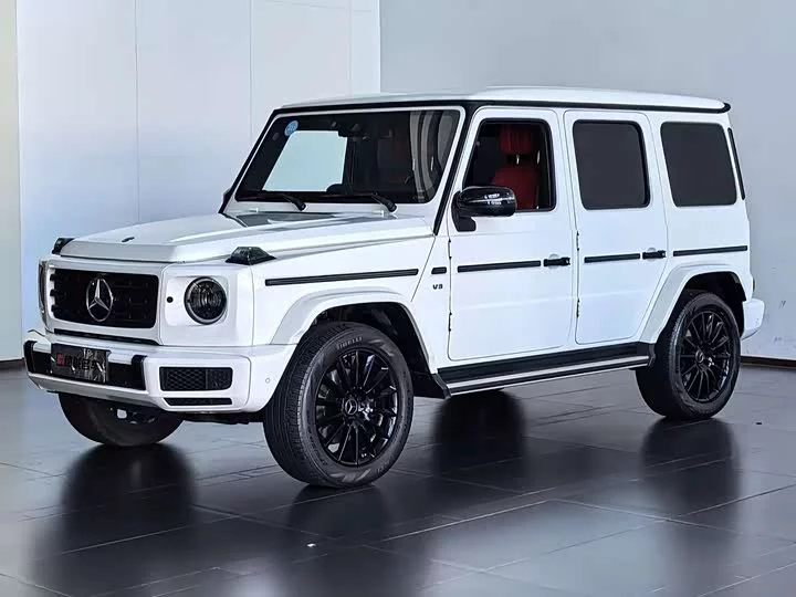 Mercedes-Benz G-rated