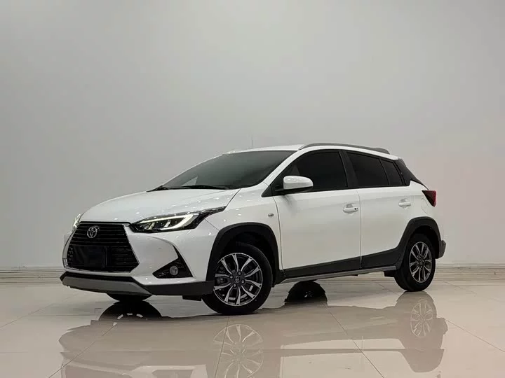 Toyota Yaris L