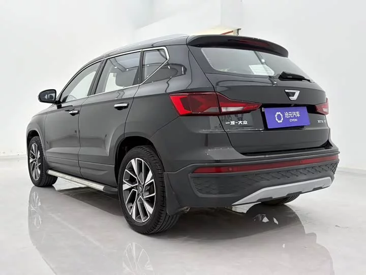 Jetta VS5