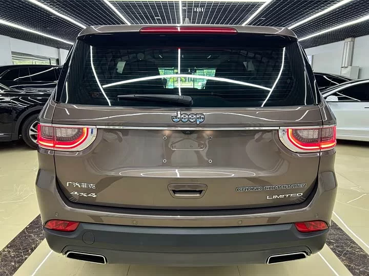 Jeep grand commander