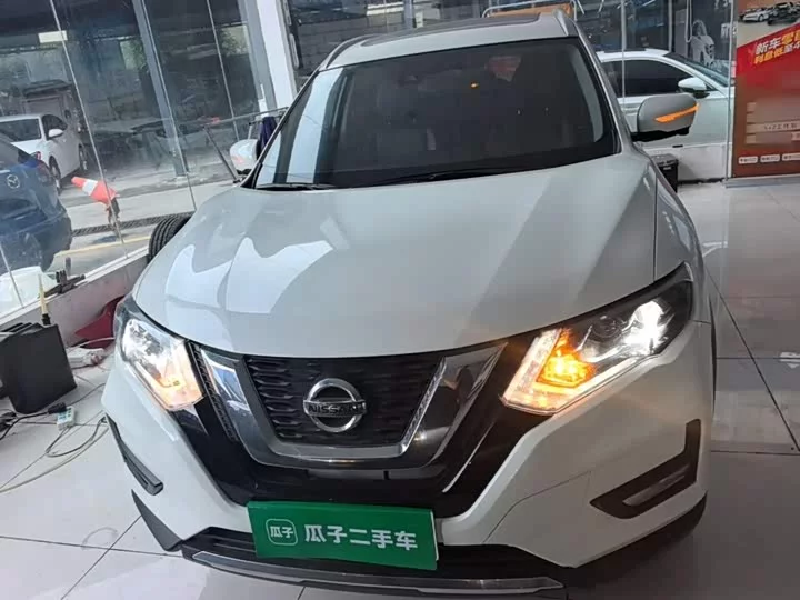 Nissan Qijun