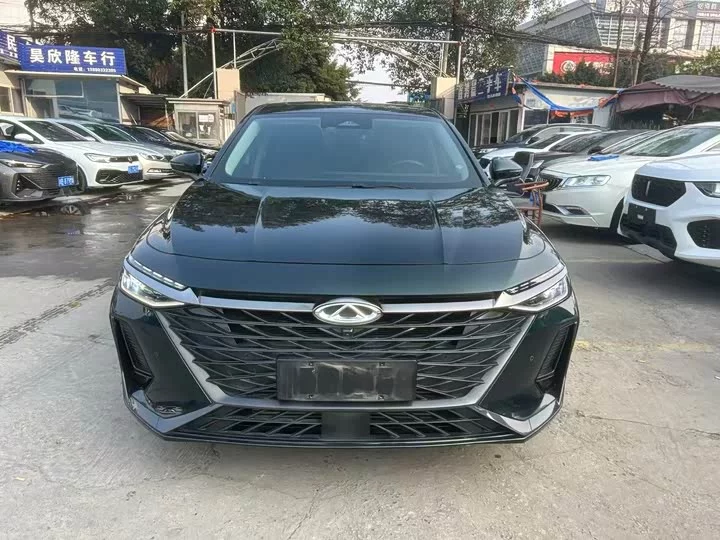 Chery Arrizo 8