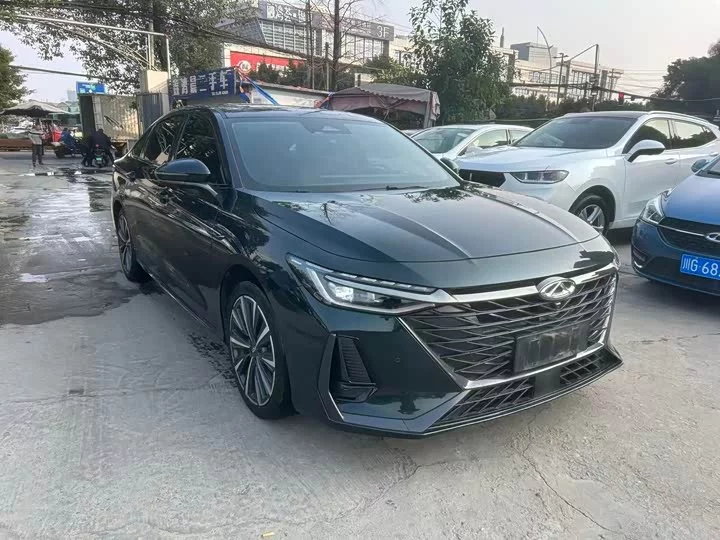 Chery Arrizo 8